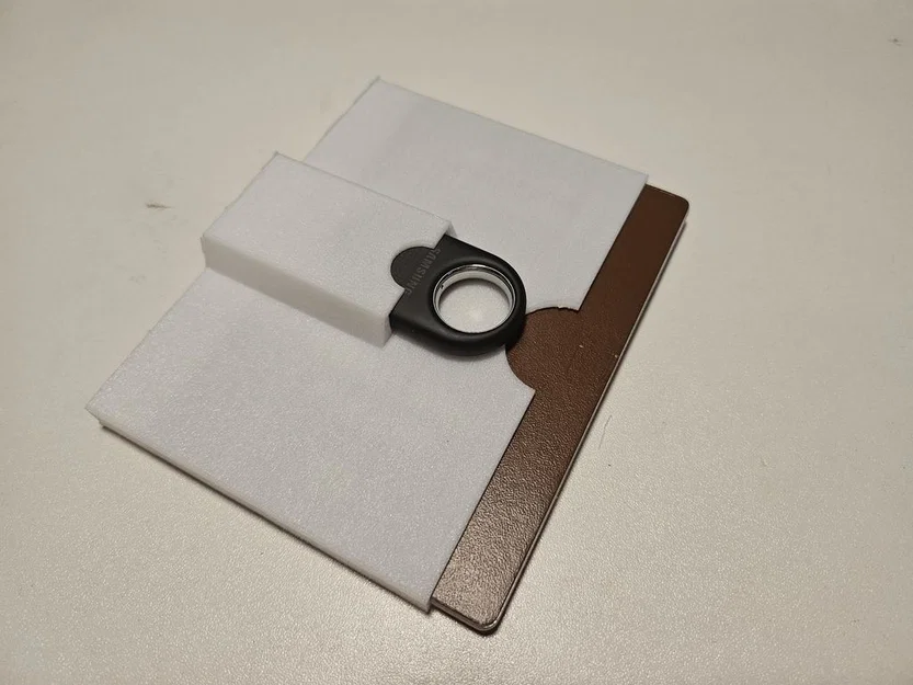Vỏ Hộ Chiếu Samsung Smart Tag 2 (TPU) - Image 2