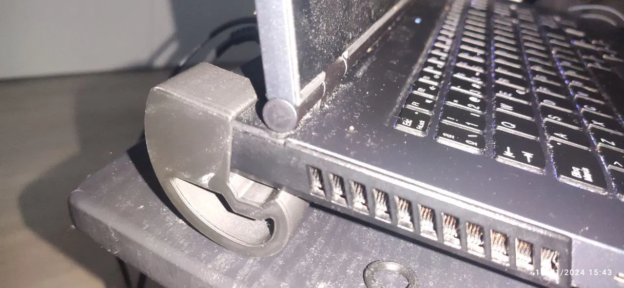 Chân đế nâng laptop Lenovo Legion Gen 5 - Image 1