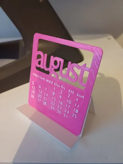 Lịch để bàn 2024 có tờ lịch cho mỗi tháng! - Image 1