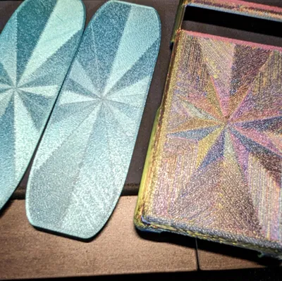 Bookmark với các hoa văn đáy khác nhau