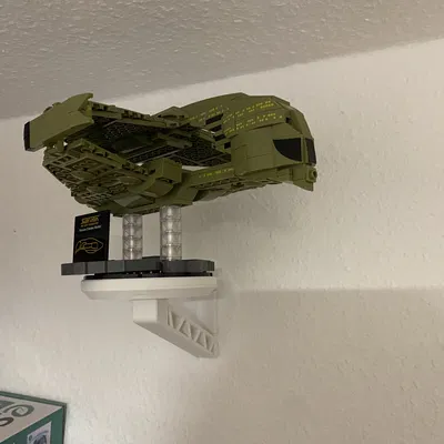 Giá Treo Tường Mô Hình Star Trek BlueBrixx