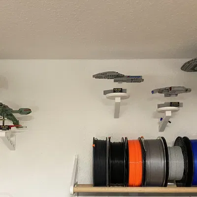 Giá Treo Tường Mô Hình Star Trek BlueBrixx