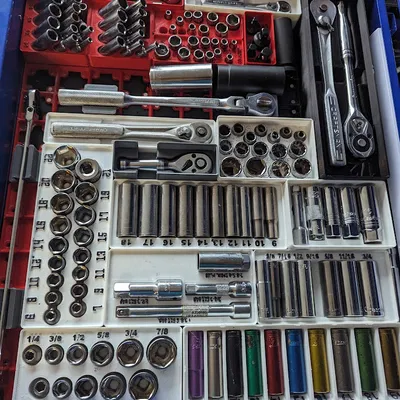 Kệ Giữ Cờ Lê 3/8