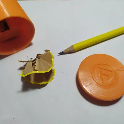 Hộp đựng gọt bút chì Staedtler