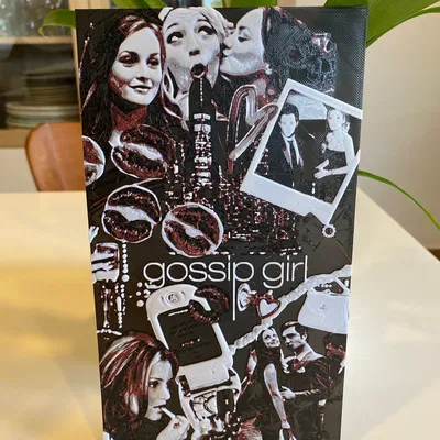 Gossip Girl - Tác phẩm Hueforge
