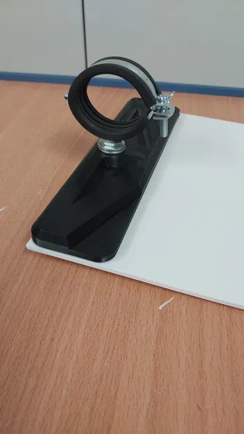 Giá đỡ cho ISO 7010 200 x 200 - Image 1