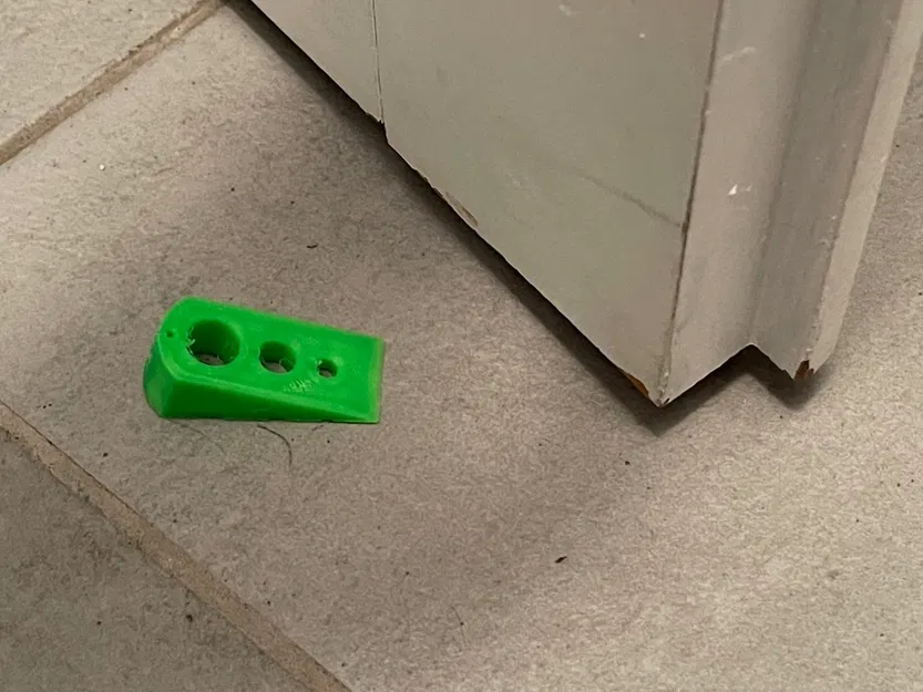 Fermaporta - Chặn Cửa Đa Năng - Image 1