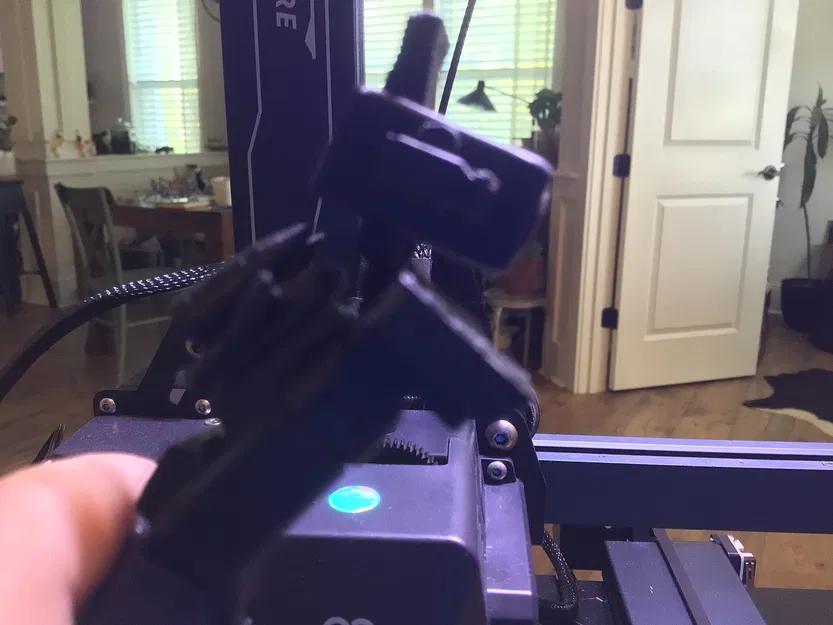 Easy 13 Titan Camera Man v1 (Từ Skibidi Toilet) - Image 2