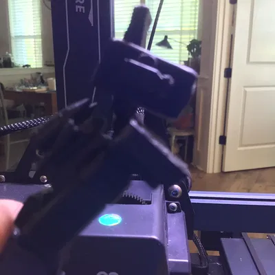 Easy 13 Titan Camera Man v1 (Từ Skibidi Toilet)