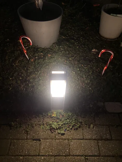 Chao đèn / Nắp che cầu Philips myGarden - Image 1