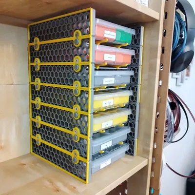 Kệ chắc chắn cho hộp đựng đồ Werckmann