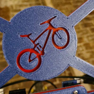 Kệ Máy Tính Bảng Cho Xe Đạp Tập Tại Nhà