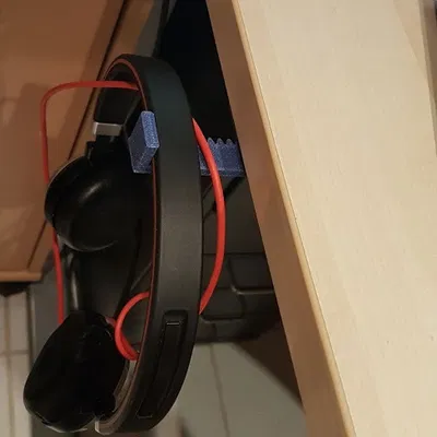 Giá đỡ tai nghe ẩn dưới bàn