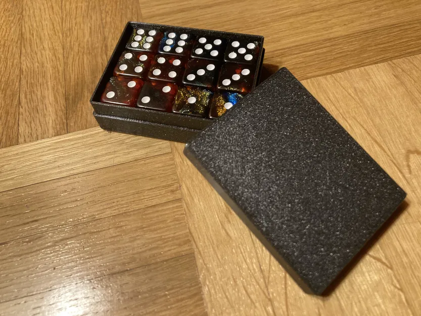 Hộp Đựng Xúc Xắc - Image 1