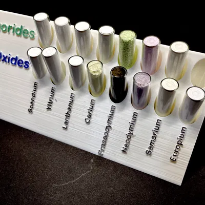 Mô hình trưng bày Oxit & Florua Đất Hiếm