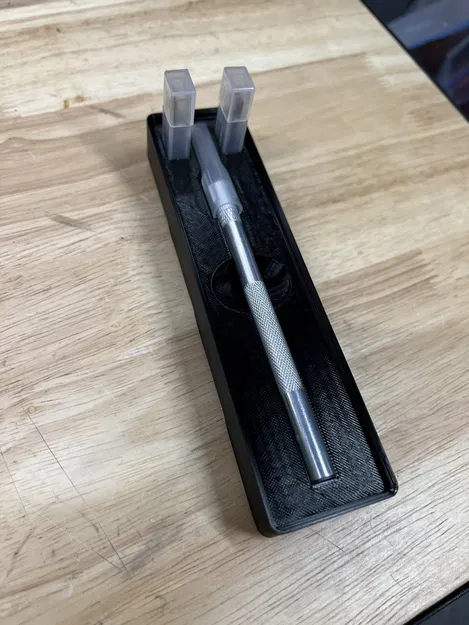 Giá đỡ dao rọc giấy Gridfinity có lỗ nam châm - Image 1