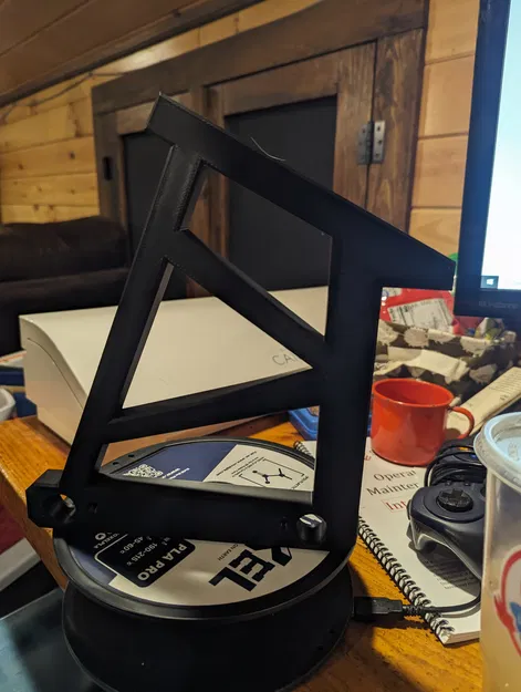 Giá Đựng Filament Góc Trần - Image 1