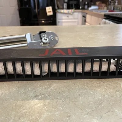 Nhà tù Đồ dùng - Hộp cơm (Bài kiểm tra sức bền Cầu Vô tình)