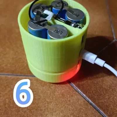 Sạc dự phòng "Fusion Cell" theo phong cách Fallout