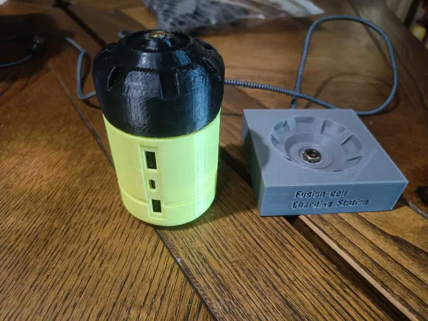 Sạc dự phòng "Fusion Cell" theo phong cách Fallout - Image 8