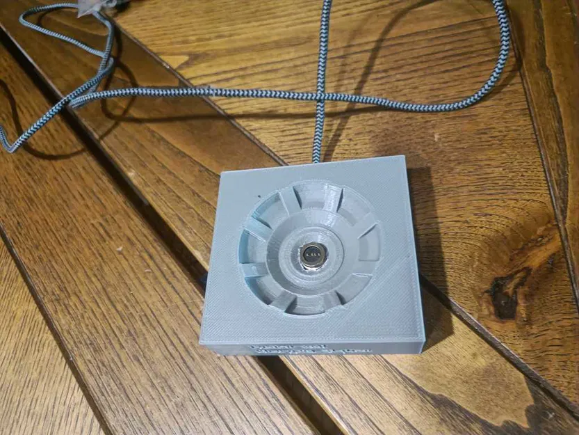 Sạc dự phòng "Fusion Cell" theo phong cách Fallout - Image 9