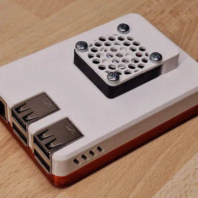 Vỏ RaspberryPi có khoang quạt 30mm