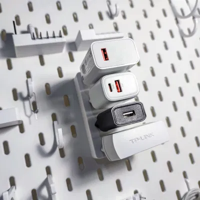 Giá đỡ sạc USB/ổ cắm EU cho IKEA Skadis