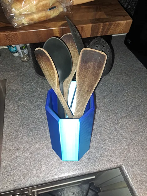 Hộp Đựng Đồ Dùng Hình Bát Giác OctoOrganiser - Image 1