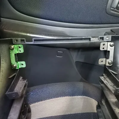 Phụ Tùng Thay Thế Subaru Impreza GC8 Mã Số: 66201FC020 và 66201FC030