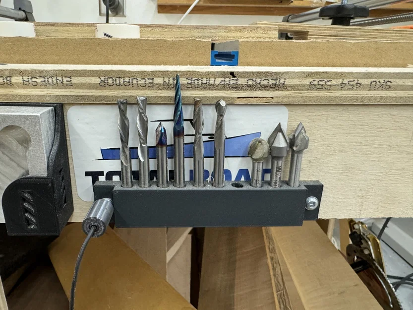 Dụng cụ giữ mũi khoan cho máy CNC - Image 1