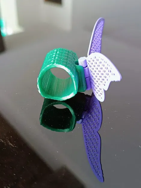 Kẹp Khăn Rằn Bướm Đa Khớp cho WAGGGS - Image 2