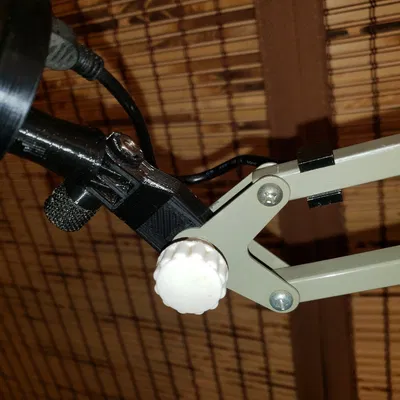 Đế Gắn Kiểu GoPro Cho Chân Đèn Kéo