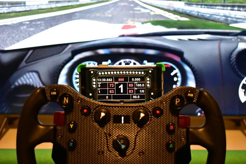 Giá đỡ Điện thoại Parametric cho Bảng điều khiển ảo Fanatec - Image 3