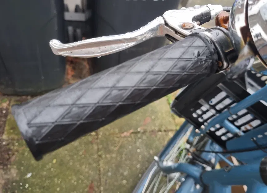 Tay Nắm Xe Đạp Đơn Giản - Image 1