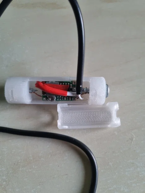 Bộ chuyển đổi pin AA sang USB - Image 3