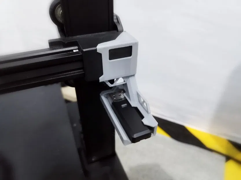 Giá đỡ USB cho Ender 3 V3 SE - Image 1