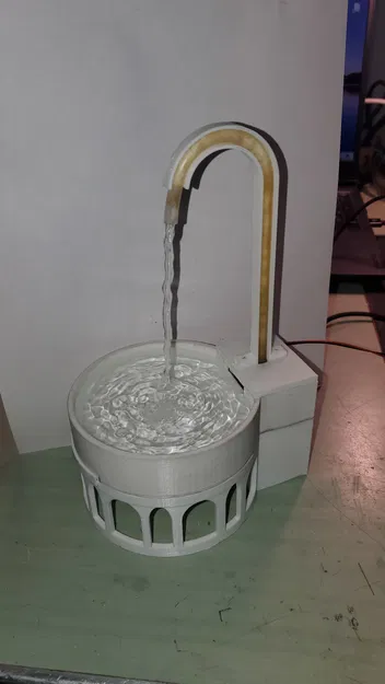 Bình nước cho chim - Image 2