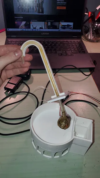 Bình nước cho chim - Image 3