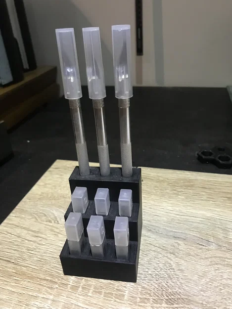 Khay Đựng Dao Rọc Giấy và Lưỡi Dao Dự Phòng - HSW - Image 1