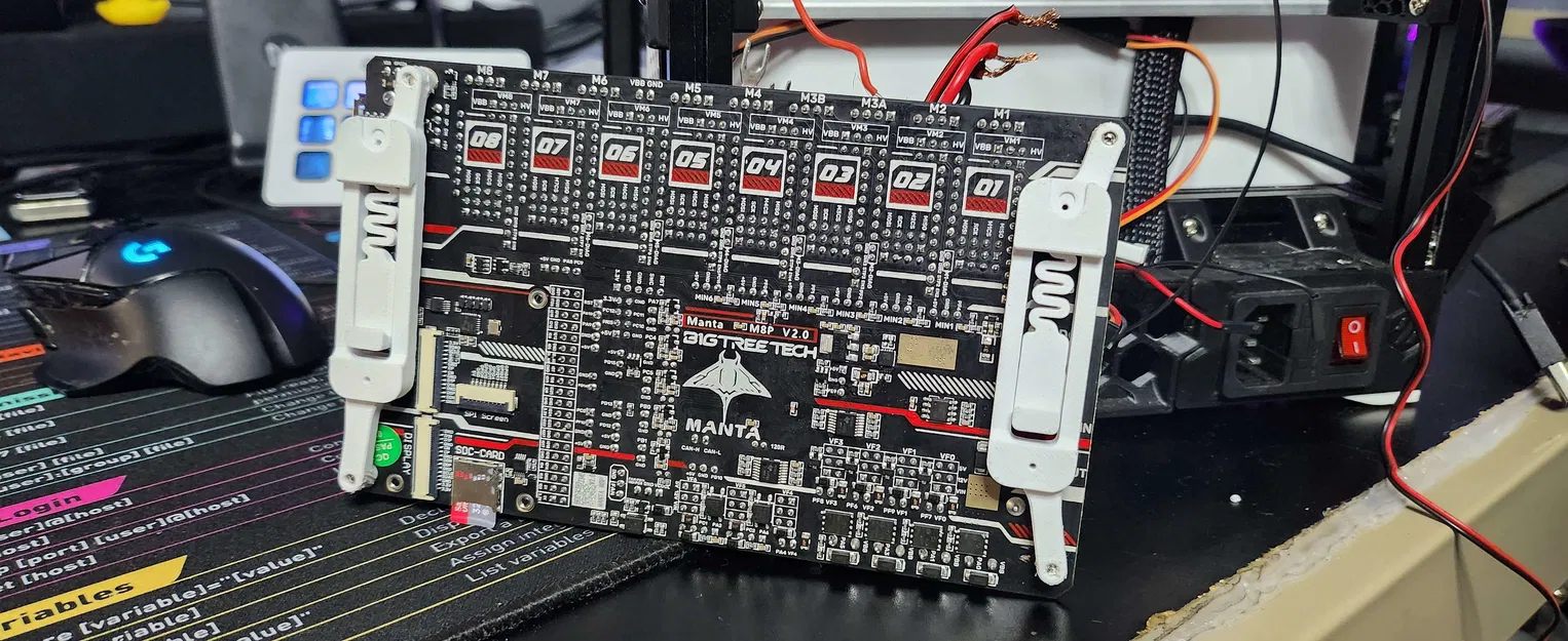 Manta M8P Chân Gắn DIN V2 [Dạng Thấp] - Image 1