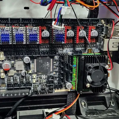 Manta M8P Chân Gắn DIN V2 [Dạng Thấp]