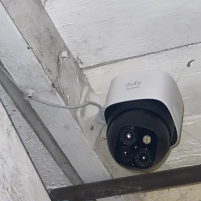 Giá Treo Tường Eufy Solocam S340