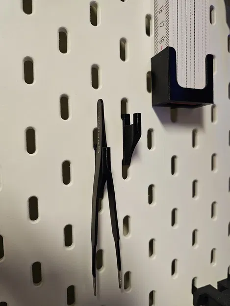 Kệ Giữ Nhíp IKEA Skadis - Image 1