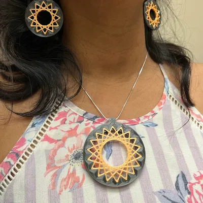 Bông Tai và Mặt Dây Chuyền Hình Sao Băng: In Dễ, Đẹp Lung Linh