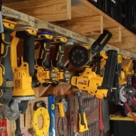 Giá đỡ dụng cụ DeWalt