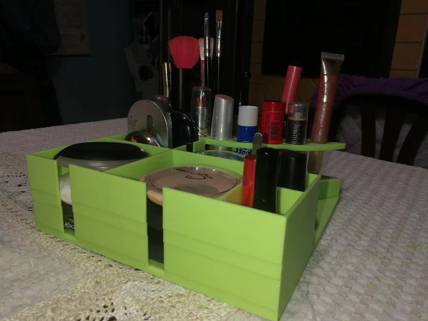 Hộp đựng đồ trang điểm - Image 5