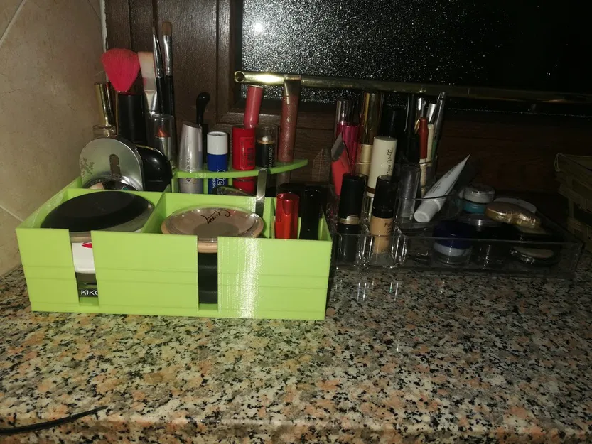 Hộp đựng đồ trang điểm - Image 7