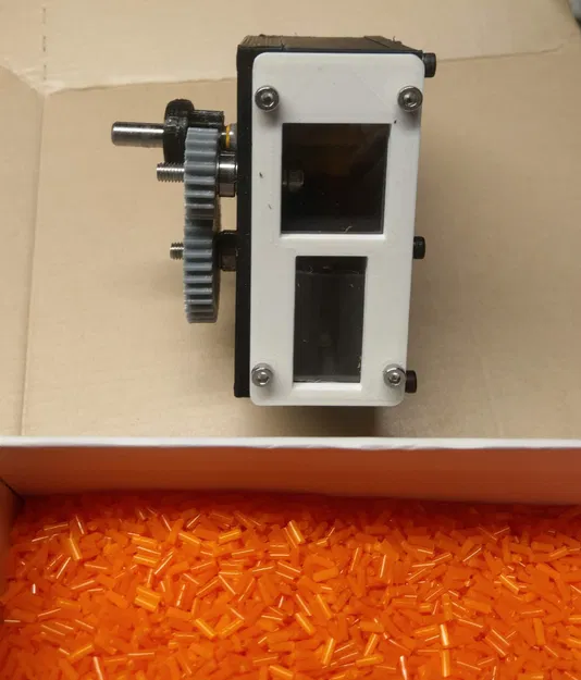 Máy tạo hạt filament tự nạp nguồn mở với chai nhựa PET cho cửa sổ - Image 1