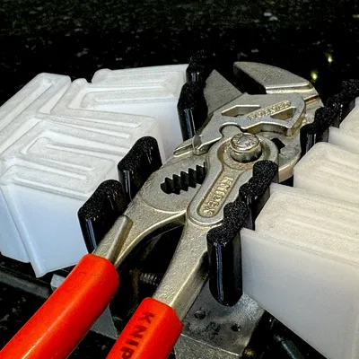 Giày TPU Mềm Chống Trượt Cho Kẹp Vise Fractal Flexure - V6