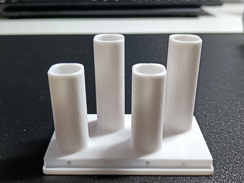 Chân đế đặt đầu bàn chải đánh răng điện - Image 2